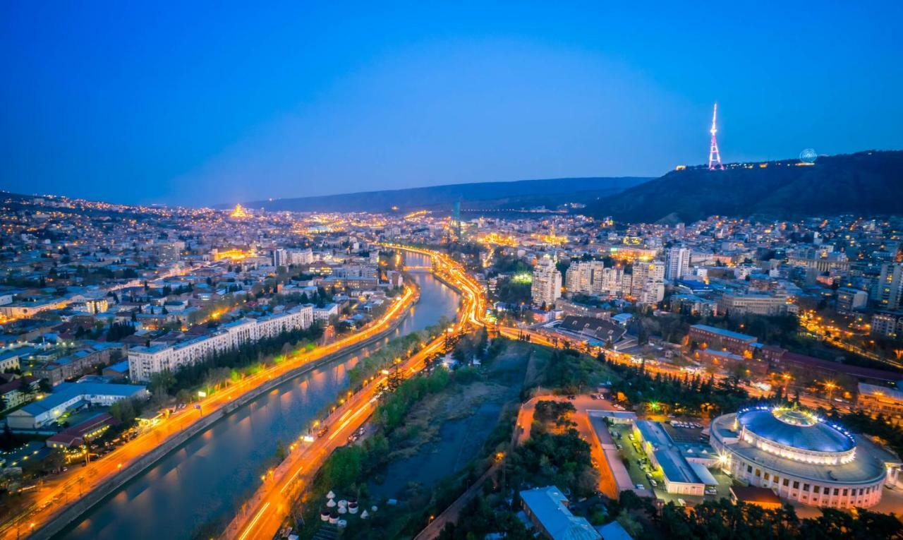 Hotel Vere Tower Tbilisi Exterior foto